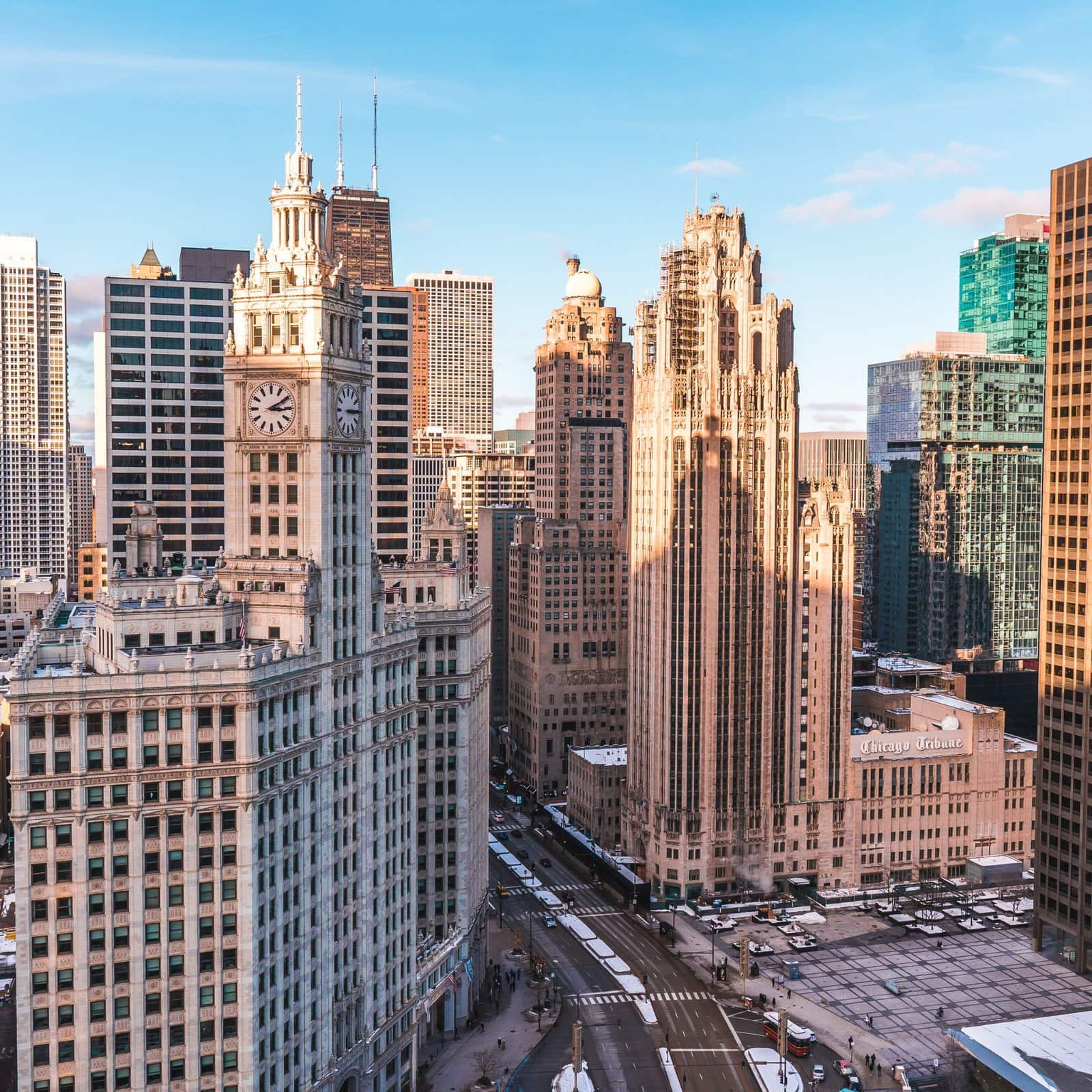 We Buy Commercial Real Estate in Chicago 1