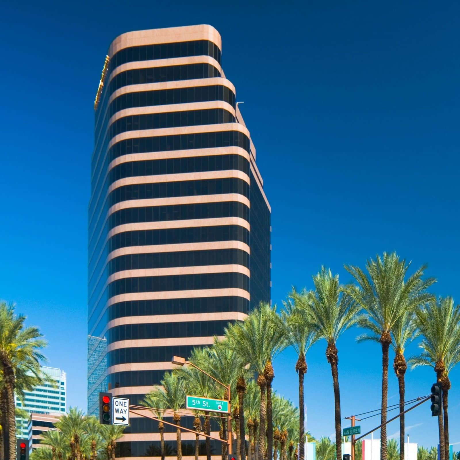 sell commercial real estate Phoenix