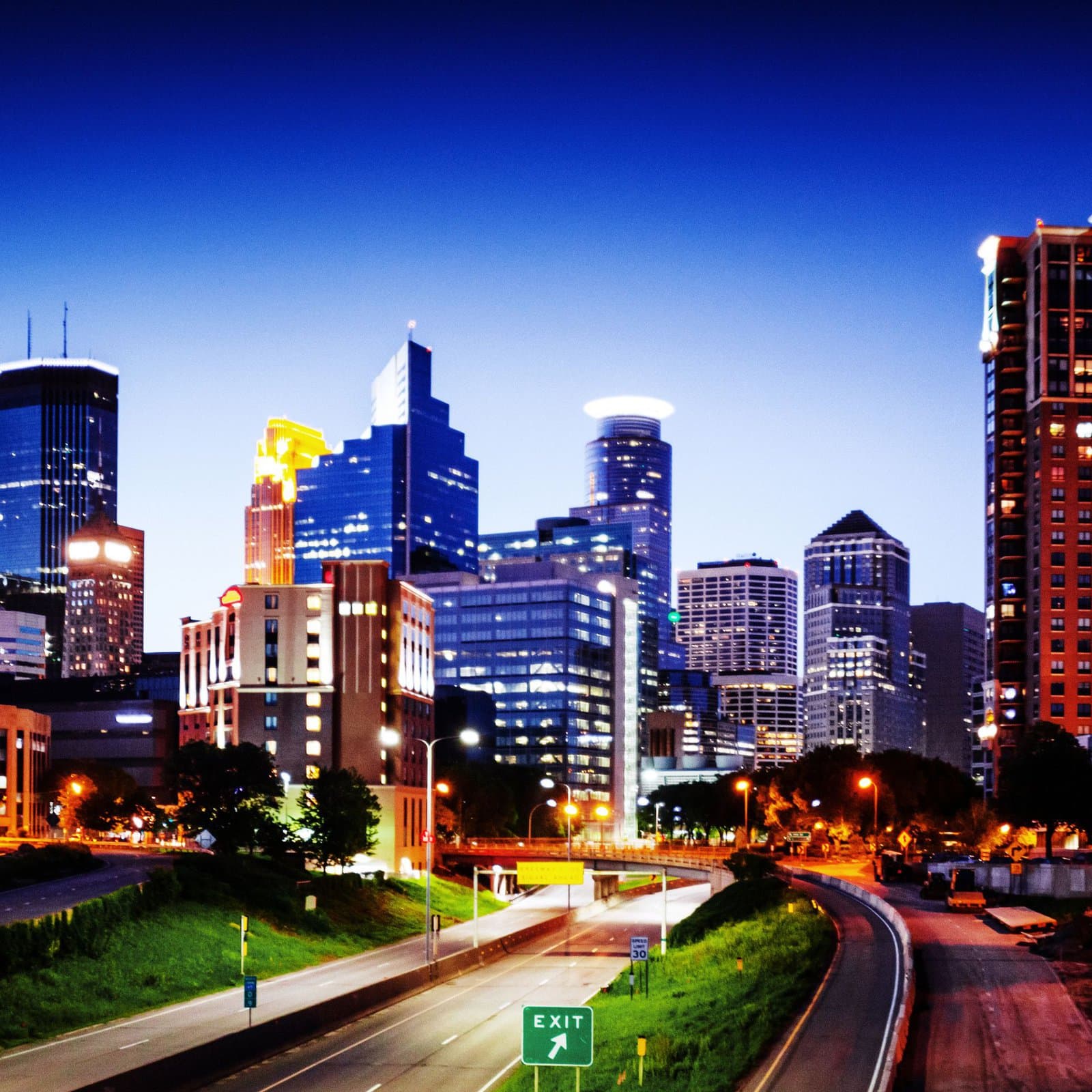 sell commercial real estate in Minnesota City, MN