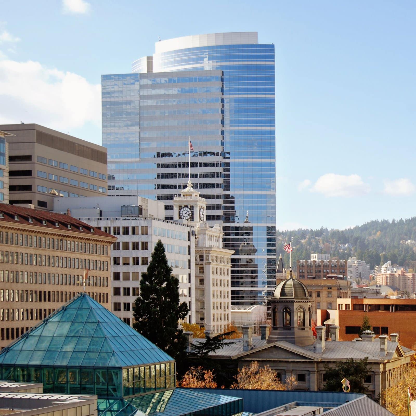 sell commercial real estate in Portland, OR